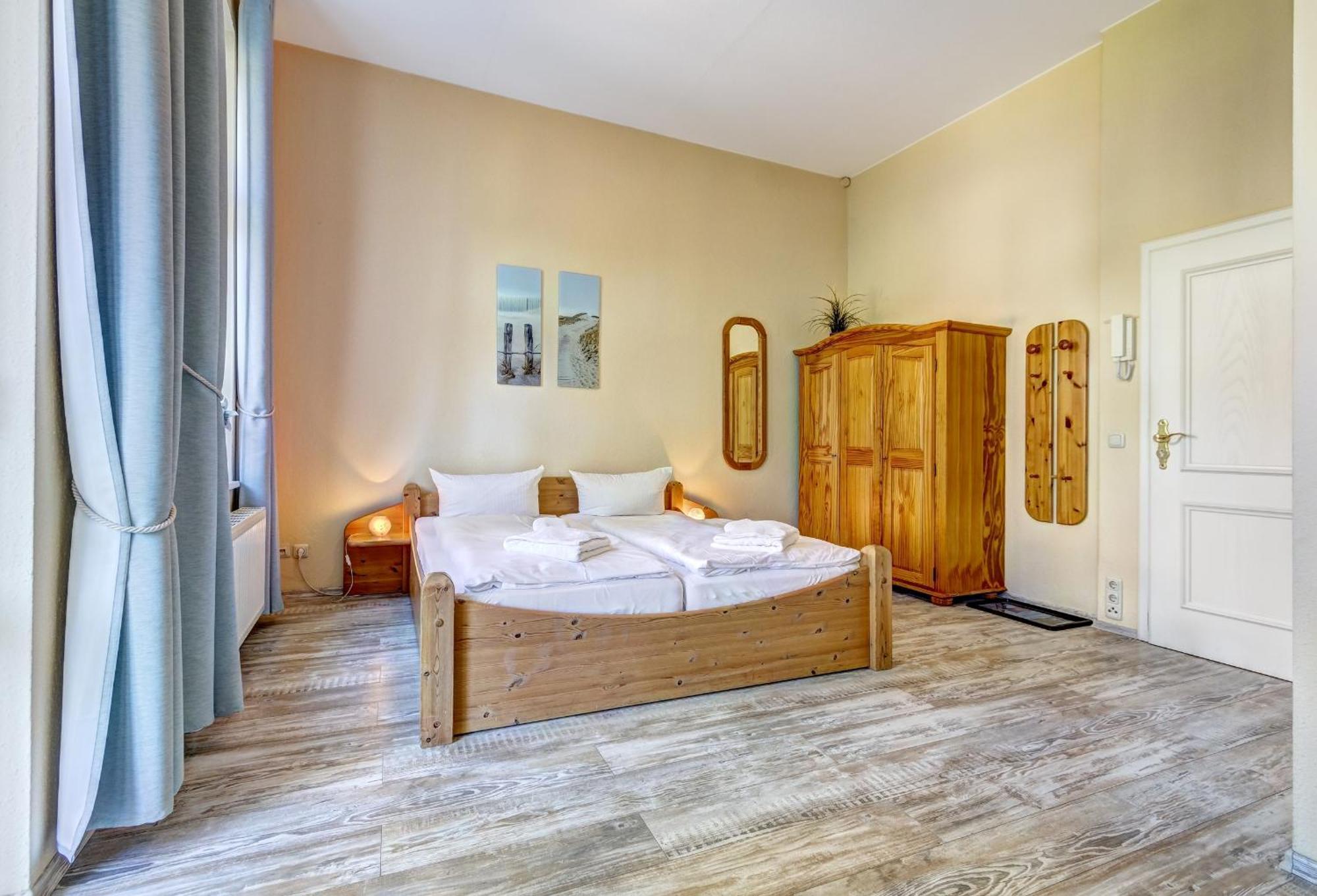 Ferienzimmer Küstensonne Zinnowitz Exterior foto
