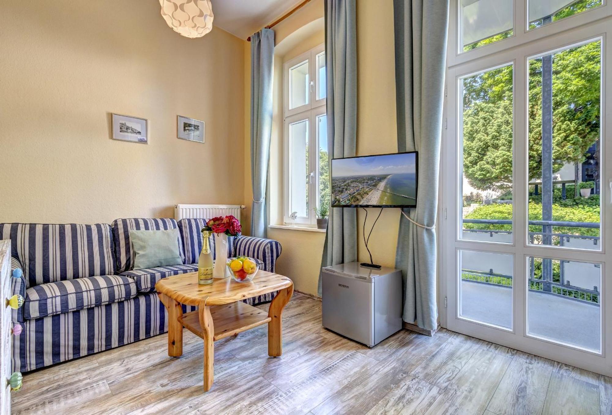 Ferienzimmer Küstensonne Zinnowitz Exterior foto